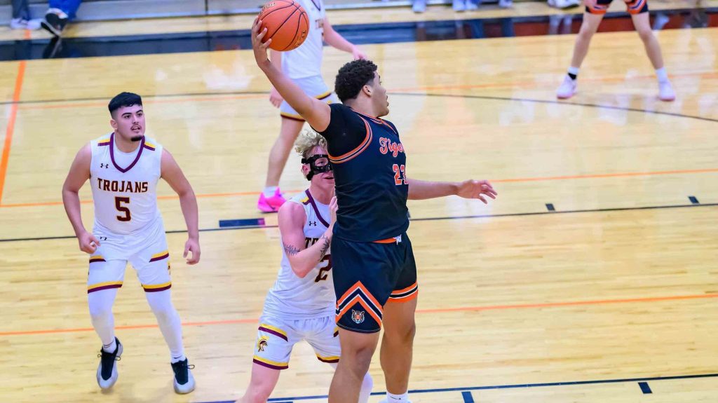 Corey Hill of Cheyenne Wells with the ball in the low post