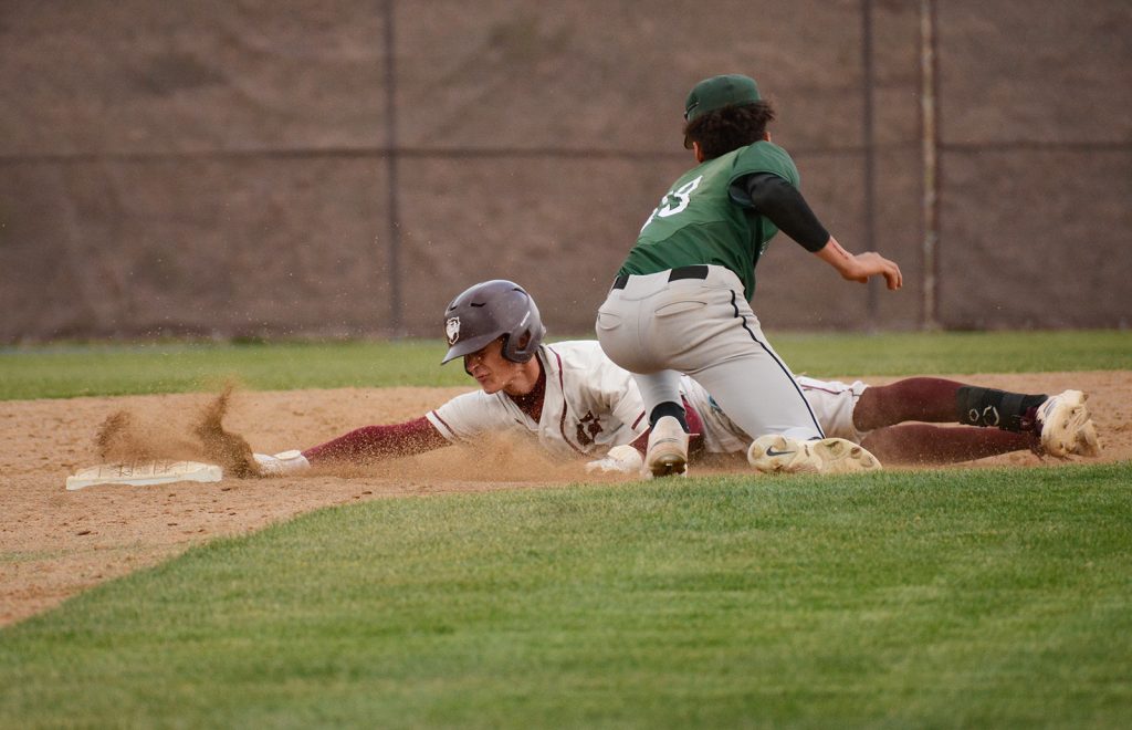 Baseball: D'Evelyn vs Golden
