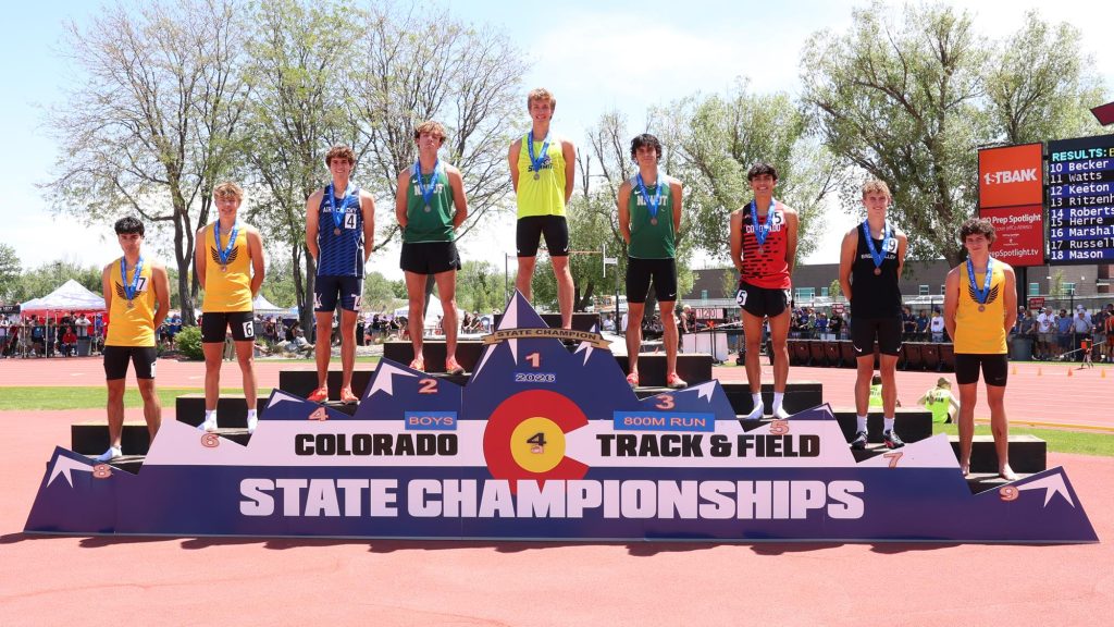 4A Boys Track - 800