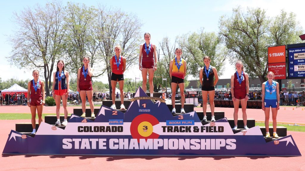 3A Girls Track - 800